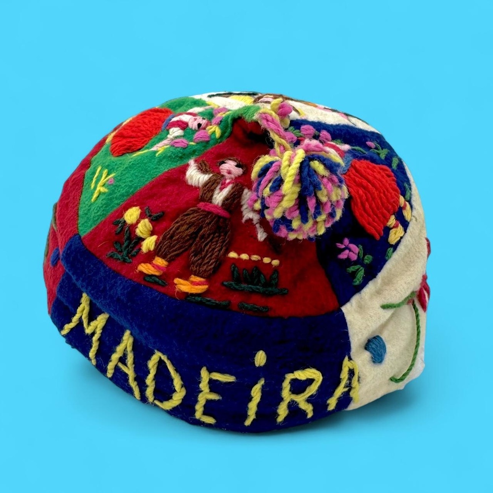50s Madeira Portugal embroidered souvenir skull cap w/ tassel top